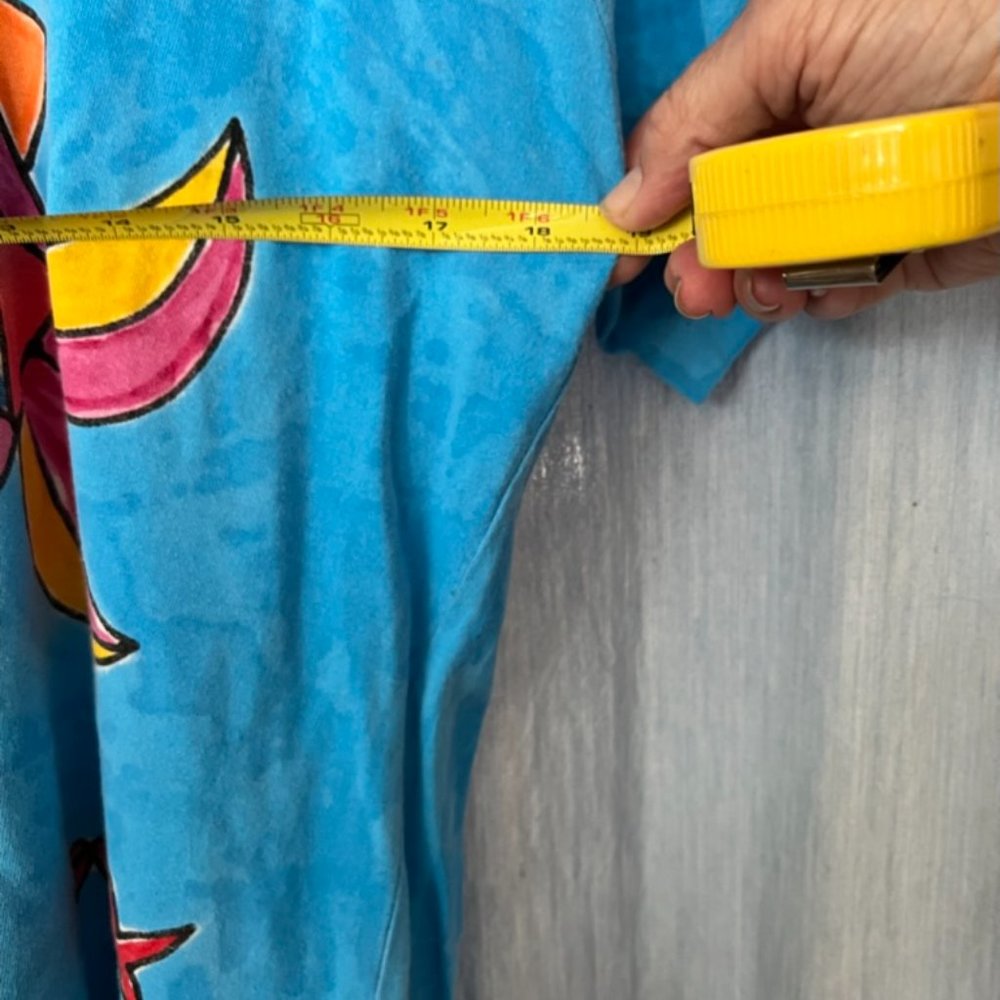 Hand Painted T-Shirt - image 5